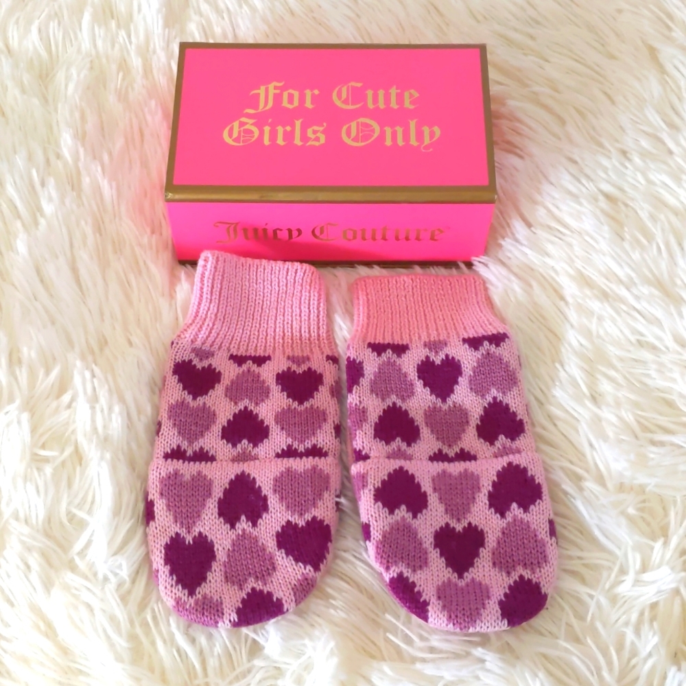 Juicy Couture Pop Top Mittens